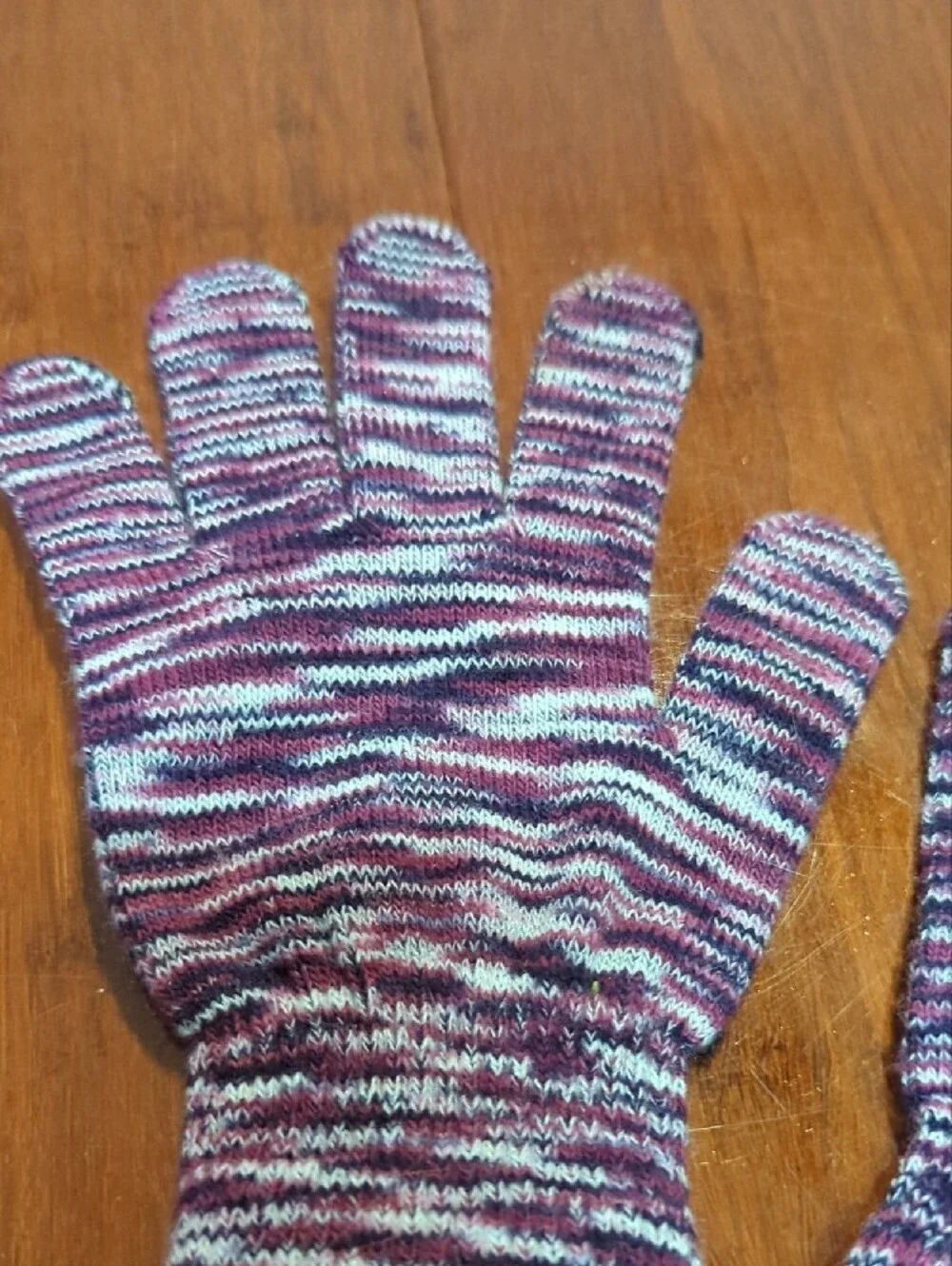 Kids Striped Knit Gloves - Purple & White - Picture 3 of 3